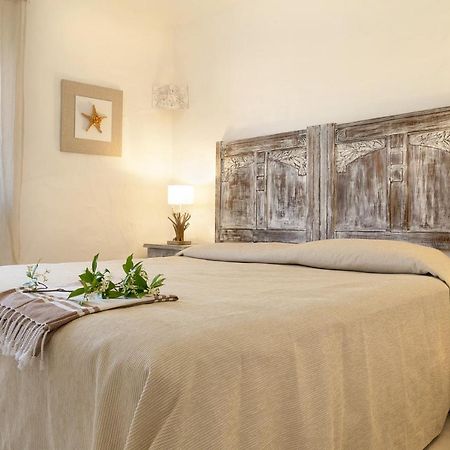 Residence Capraggia Cannigione Bagian luar foto