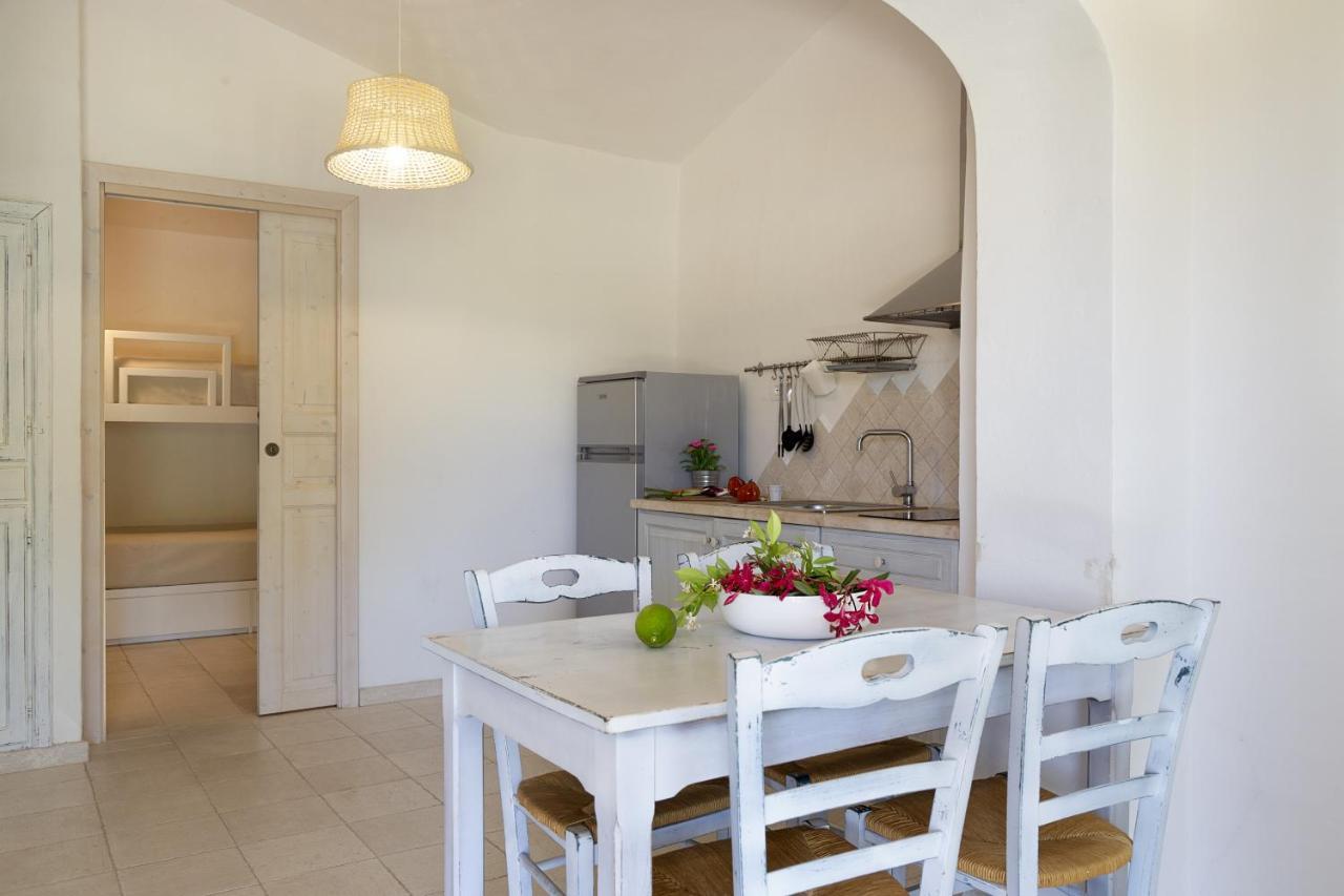 Residence Capraggia Cannigione Bagian luar foto