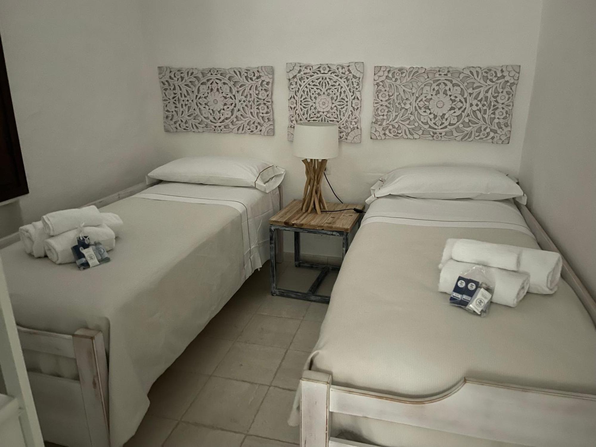 Residence Capraggia Cannigione Bagian luar foto