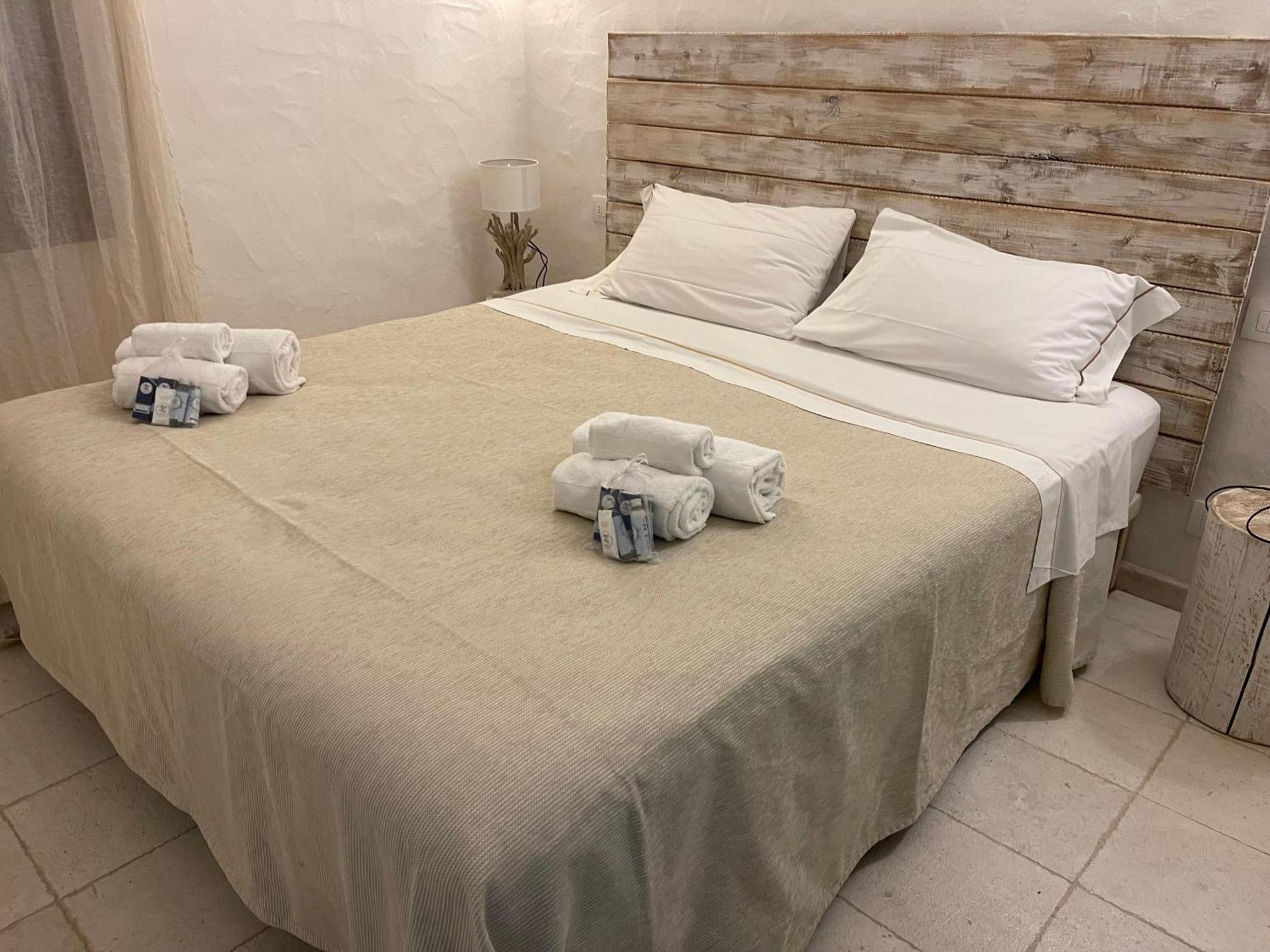 Residence Capraggia Cannigione Bagian luar foto