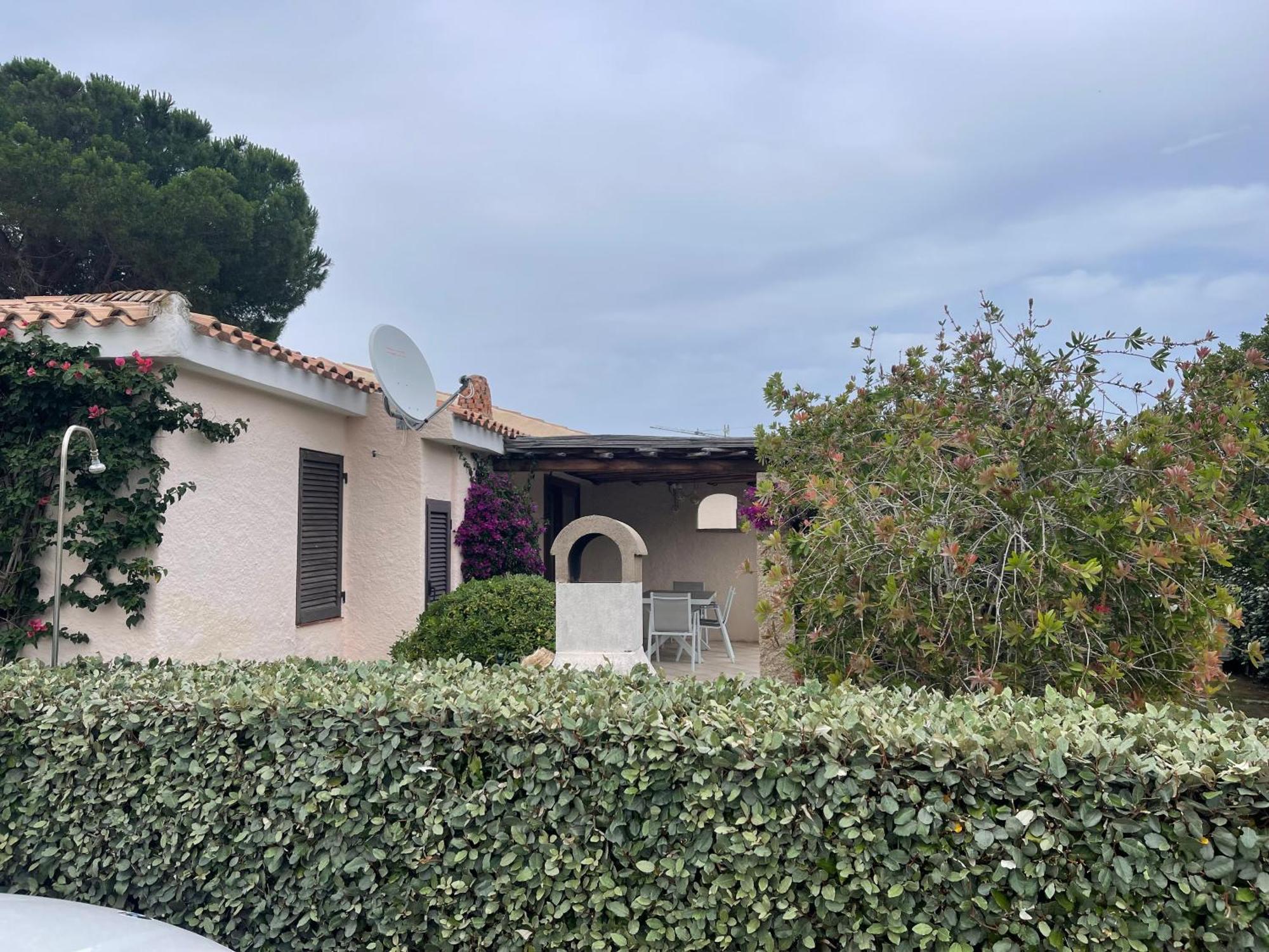 Residence Capraggia Cannigione Bagian luar foto