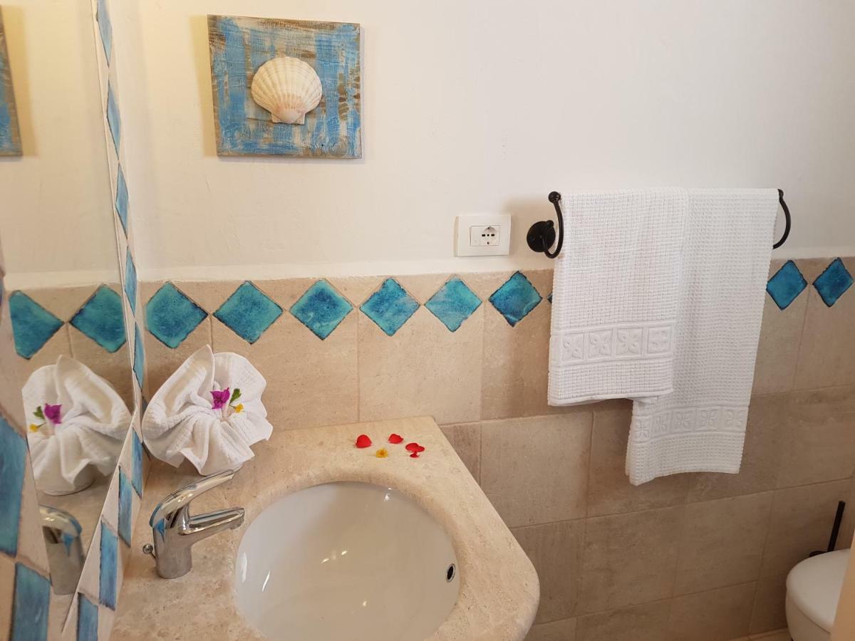 Residence Capraggia Cannigione Bagian luar foto